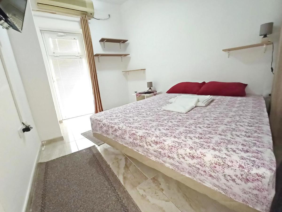 Java Apartments - S & J Dobrota Ngoại thất bức ảnh