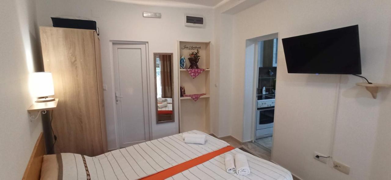 Java Apartments - S & J Dobrota Ngoại thất bức ảnh