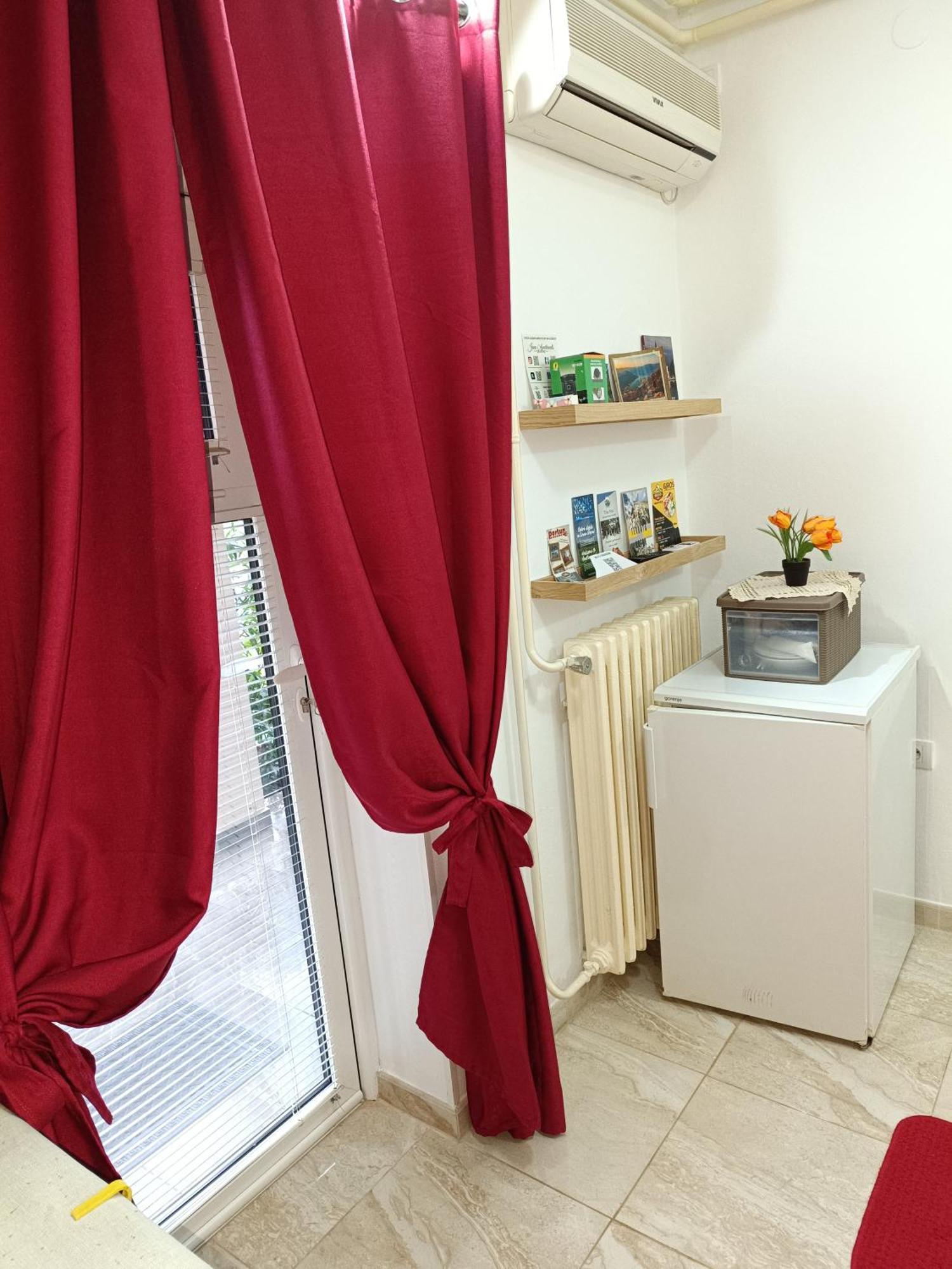Java Apartments - S & J Dobrota Ngoại thất bức ảnh